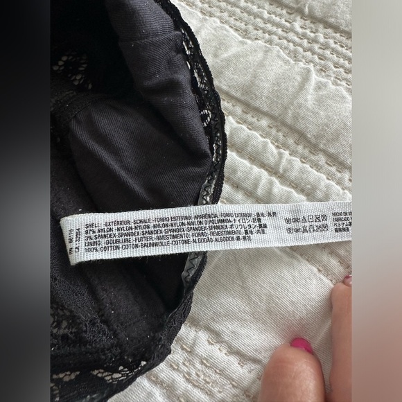 Free People Intimately Scallop Lace Bandeau in Black Size XS - Picture 11 of 14